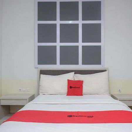 Reddoorz Near Jogja City Mall Melati Exterior photo