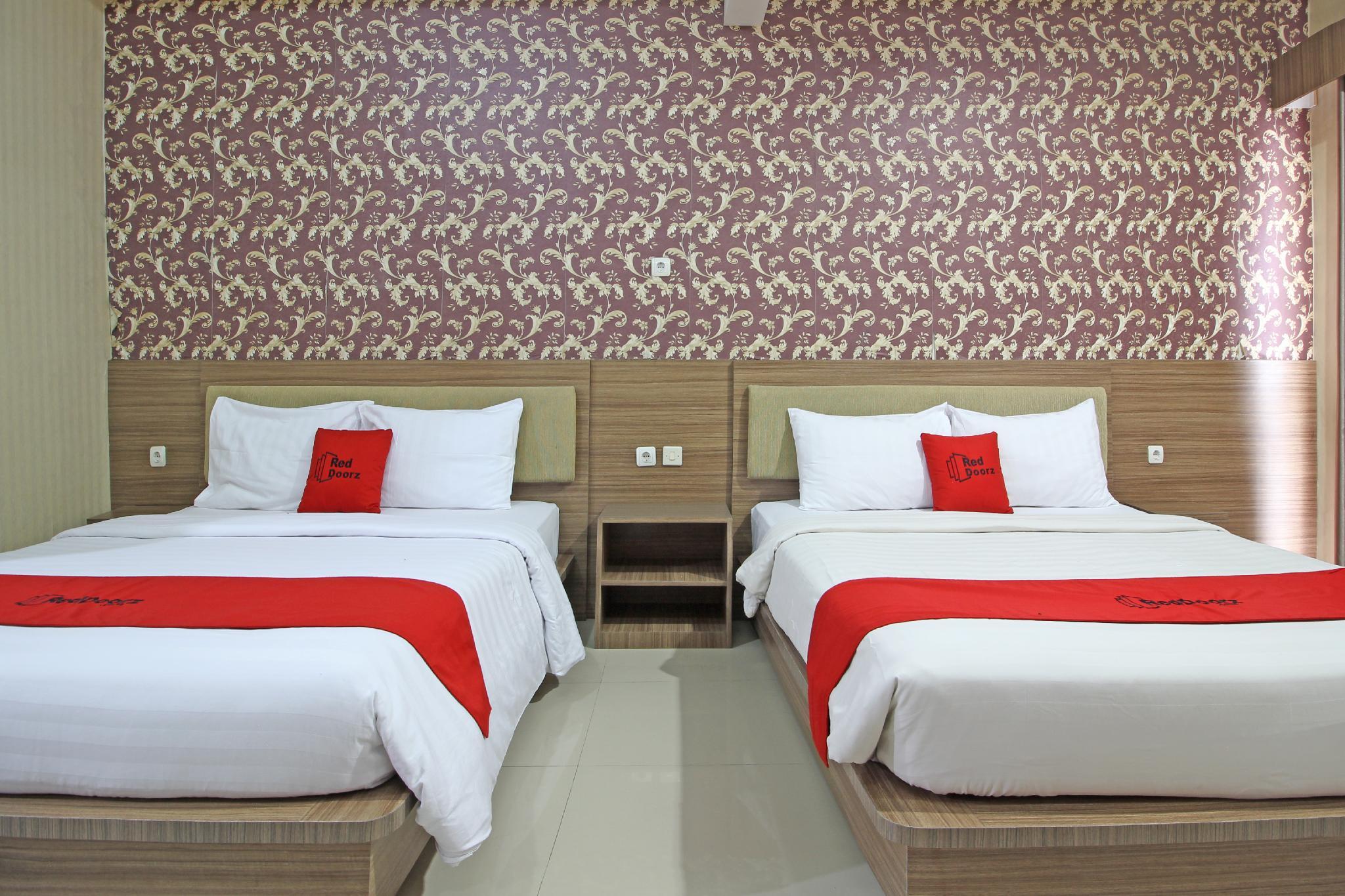 Reddoorz Near Jogja City Mall Melati Exterior photo